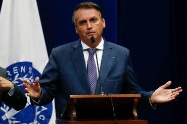bolsonaro bracos aberto