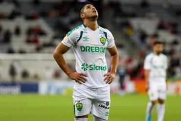 jogador do cuiaba